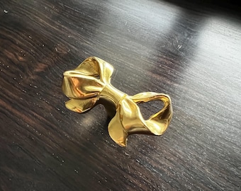 Bow Drawer Knob: Gold Brass Cabinet Pull - Furniture Hardware