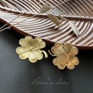 Brass Clover Knobs: Unique Gold Cabinet Drawer Pulls