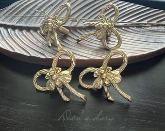 Brass Bow Knob: Dresser Pull Furniture Knob