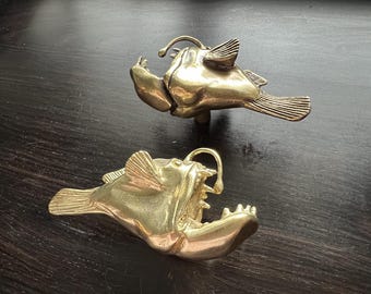 Messing Anglerfisch Knauf: Einzigartiger Fisch Schrankknauf