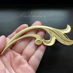Nordic Brass Cabinet Pull: Modern Drawer Handle (76mm Hole Distance, CP-0536)