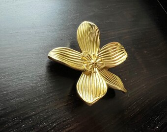 Solid Brass Flower Cabinet Knob - Nordic Style Drawer Pull