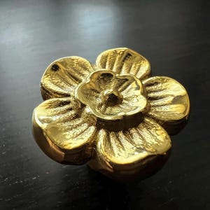 Solid Brass Flower Knob: Gold Dresser Drawer Pull
