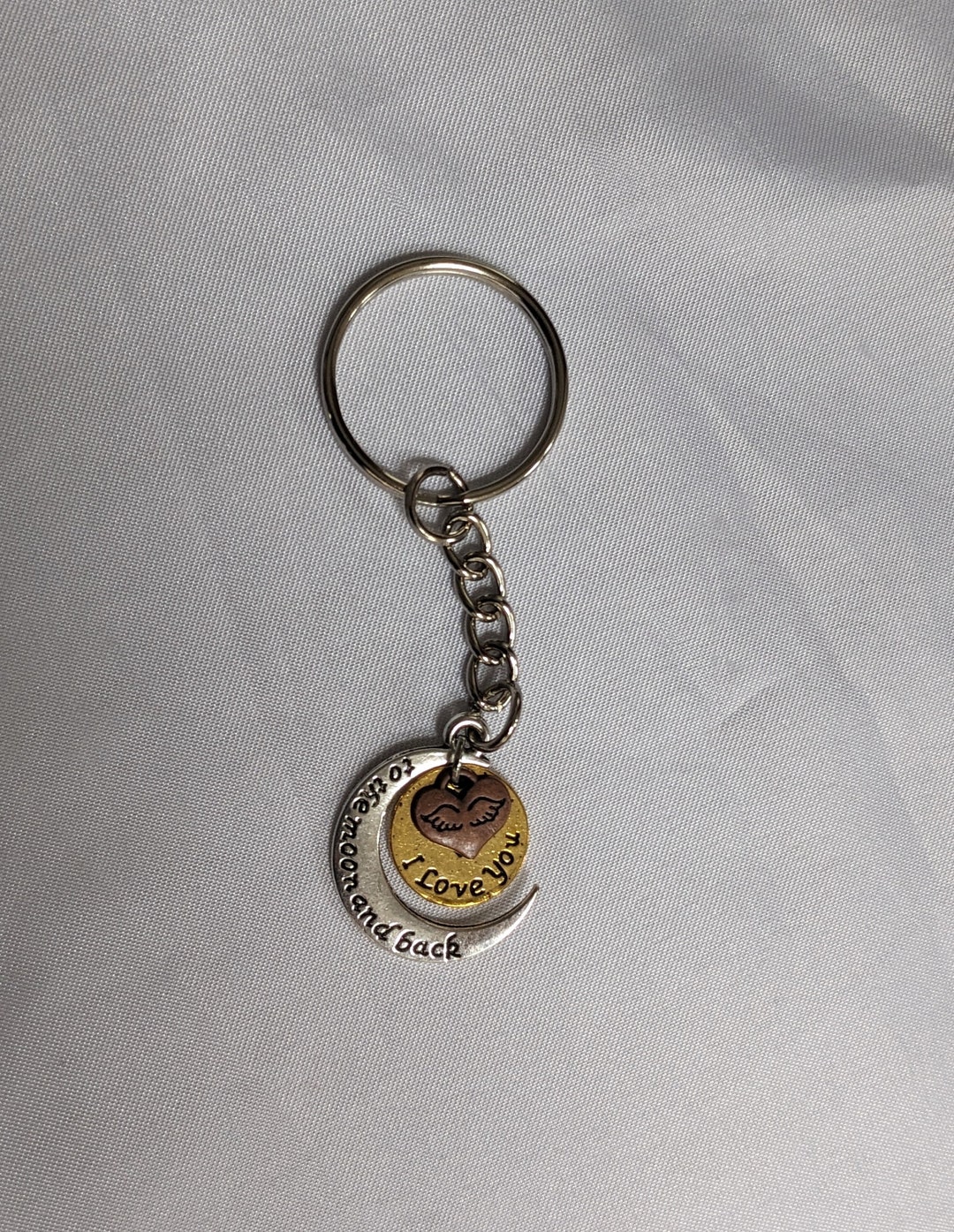 I Love U 2 The Moon & Back Heart Key Chain With MOM Text And Its Gift Box For Mother Day, Valentine And Anniversary Celebration Gift Price In UAE | Amazon UAE - Foto 6