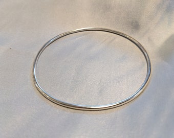 Sterling Silver Bangle, Silver Jewellery, Handmade Jewellery, Stacking Bangle, Solid Silver, 1.5mm Round Bangle, 925 Sterling Silver
