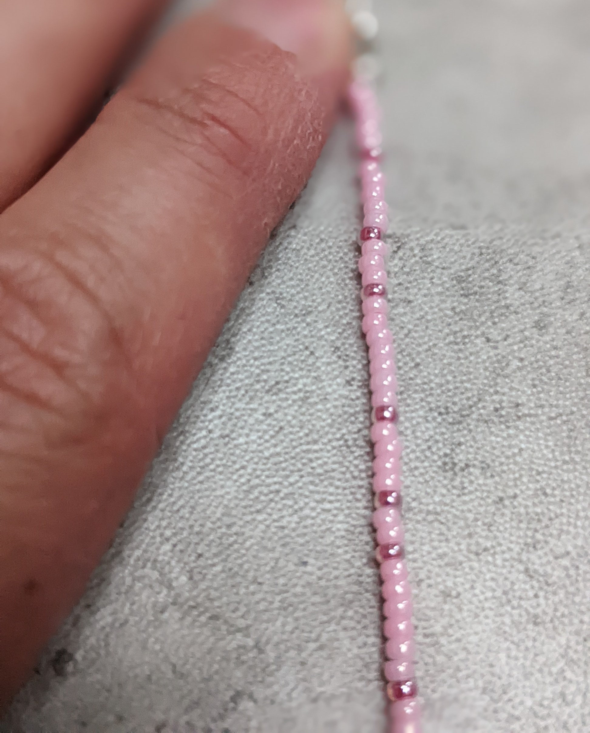 ブレスレット LESS IS MORE baby pink bead necklace il_1080xN.3961711759_lfv7.jpg