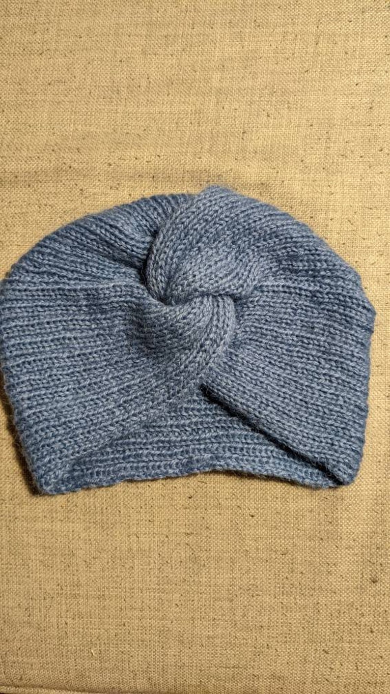 Turban tricoté main en laine pour femme Jaune Moutarde, aspect Mohair, Nouveau Bonnet, accessoire mode, bleu canard, noir image 7