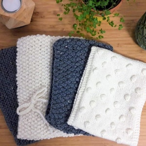 Snood, hand-knitted child neck, original scarf, duck blue, ecru, wool, cotton, fashion accessory, winter
