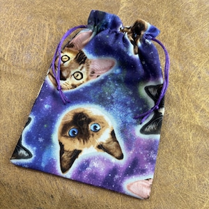 Bolsa de tarot y oráculo Space Kitty.