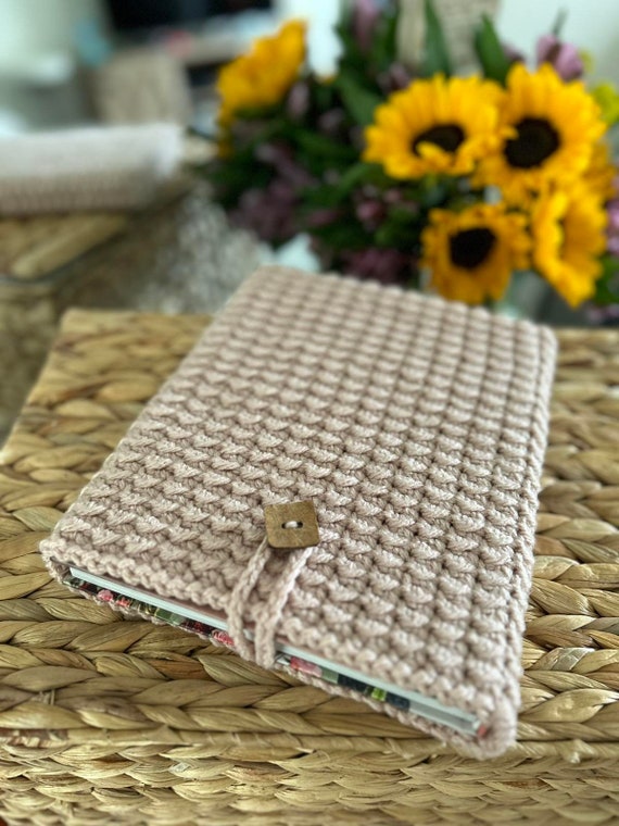 Beginner Crochet Book Cover Pattern, Adaptable, Easy Tutorial (PDF Pattern)