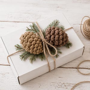 Crochet Pinecone Ornament Pattern, Rustic Christmas Garland PDF, Holiday Decor Tutorial image 3