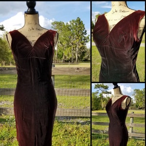 Vintage Clothing, Womens 60s Dress, Velvet, Prom, Formal, Special Occasion, 1960s Fashion, Retro Style, Plunge Neck, 1960&#39;s, Elegant, Chic
