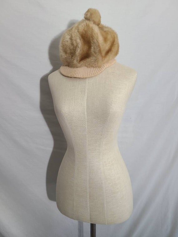 Vintage Clothing, Womens 70s Hat, Faux Fur w/ Bal… - image 6