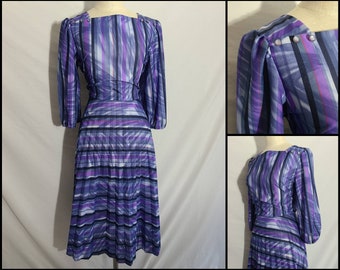 Vintage Clothing, Womens 70s Dress, Blue, Purple, Midi, Square Neck, 1970s Fashion, Retro Style, Puff Sleeves, Pleated Skirt, USA, Size 14