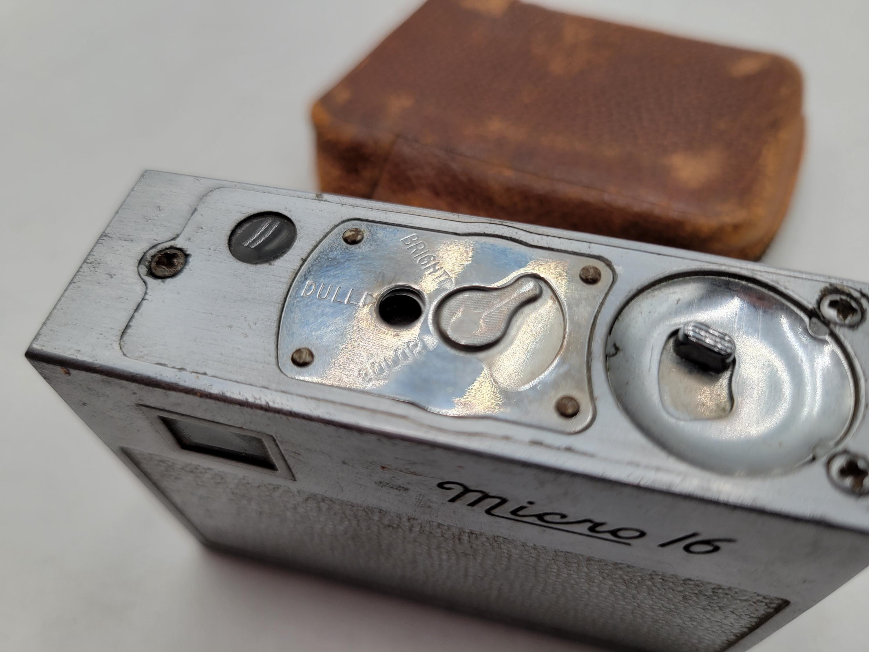 Vintage Micro 16 Spy Camera – 1940s-1950s Subminiature Camera With