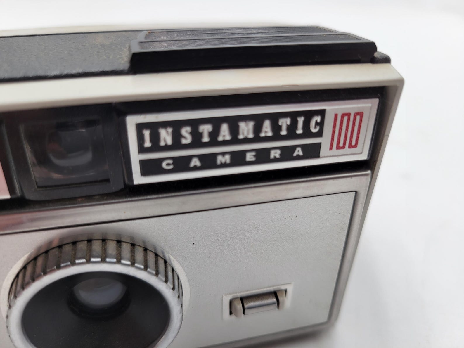 INSTAMATIC 100 Camera - appareil photo argentique rétro + house c