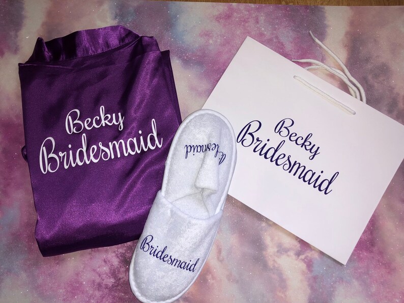PERSONALISED plain or Lace trim Robe with a pair of slippers and a free gift bag or make up bag or tote bag to match Bride,Bridesmaid,MaidM