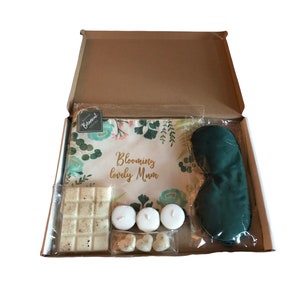 Mamá encantadora floreciente / Regalo de mimo en el buzón / Bolsa de maquillaje / Máscara de ojos / Cera derretida / Velas de té / Barra derretida a presión / Día de la Madre / Cumpleaños