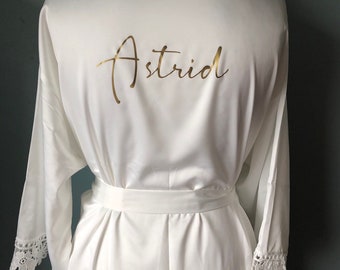 PERSONALISED Diamond style Luxury Lace Trim Bridal party Robes | Gowns |  Bride | Bridesmaid | Mother of the Bride | Groom and More