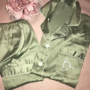 NEW PERSONALISED PJs | Pyjamas | Any Name | Birthday | Valentines | Easter  | Navy | Black | Blush | Emerald Green Short Satin pjs