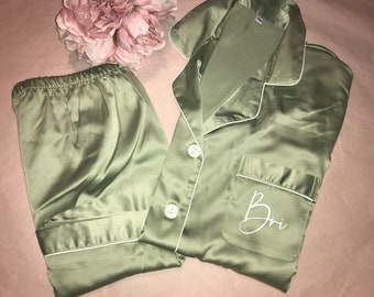 NEW PERSONALISED PJs | Pyjamas | Any Name | Birthday | Valentines | Easter  | Navy | Black | Blush | Emerald Green Short Satin pjs