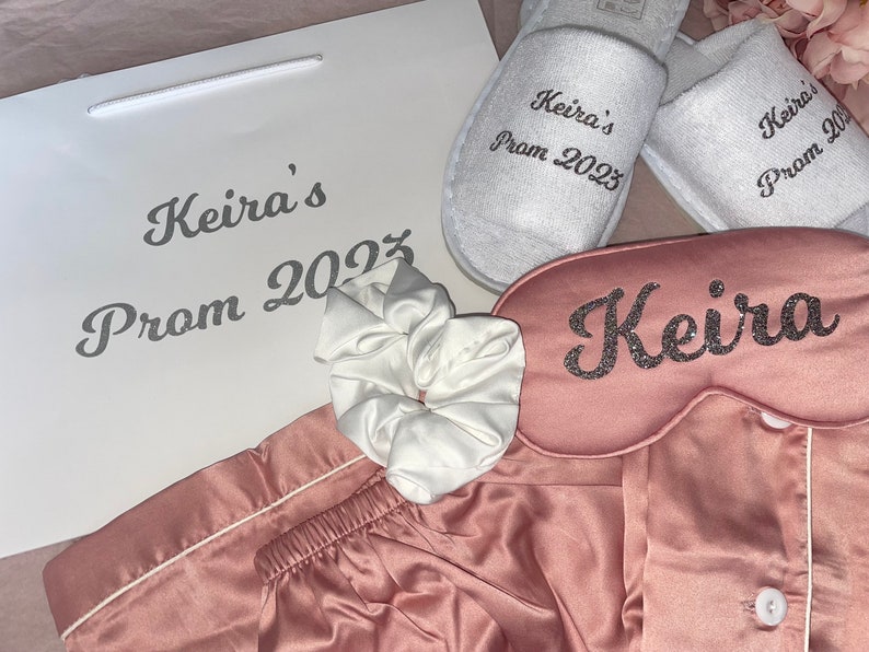 PERSONALISED Short Pyjama Prom set Pj Gift Bag Set sleepover sets Prom Pyjamas Eye mask Bobble Slippers and a gift bag set image 2