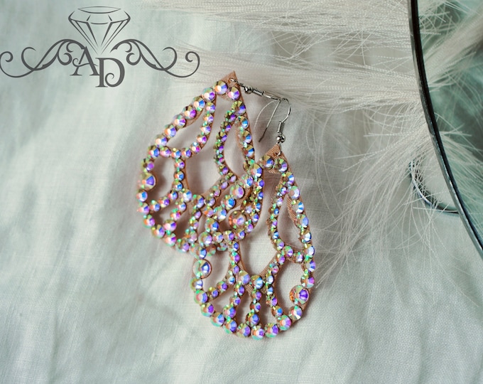 Rhinestones earrings by Amalia Design, bellydance earrings, crystal earrings, rhinestones earrings, ballroom dance earrings, felt earrings