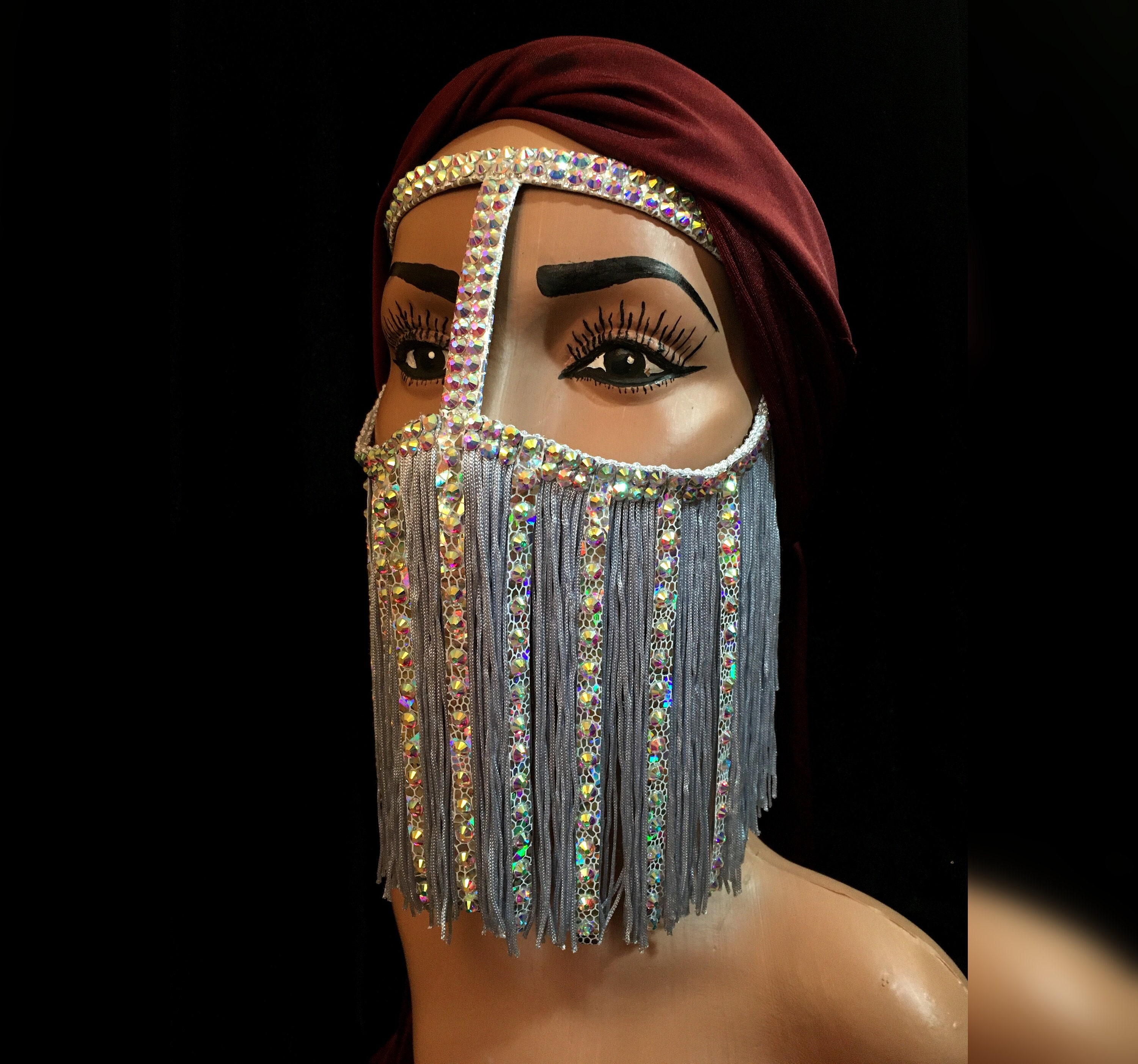 AHANDMAKER Fringe Masquerade Mask for Women, Rhinestone Tassel Face Mask Face Veil Mask Chain for Mardi Gras Halloween Party Iron