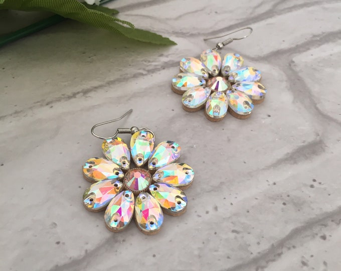 Camomile earrings by Amalia Design, ballroom earrings, bellydance earrings, flower earrings, ballroom dance earrings, show earrings