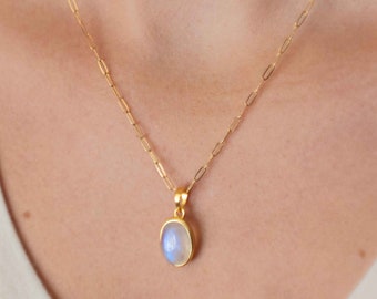 Moonstone Necklace with paperclip chain in Gold Vermeil, Natural Moonstone Jewelry, Handmade Gifts for Women, Moonstone Gold Necklace gift