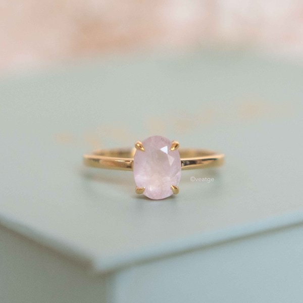 Minimalist Rose Quartz Ring, Raw Natural Rose Quartz Ring, Birthday Gifts, Rose Quartz Ring Gold Jewelry, Birthday Gifts, Gifts for Mom