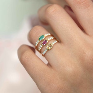 Natural Emerald Ring, Dainty Minimalist Wedding Band, May Birthstone Jewelry Birthday Gifts, Promise Ring, 14k Gold Vermeil, Stacking Ring