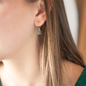Minimalist Labradorite Earrings, Natural Labradorite Gemstone Handmade Jewelry, Labradorite Dangle Earrings, Mom Gifts, Best Birthday Gifts, Mom Birthday Gift, mom wedding gift, expecting mom gift, dangly earrings, green flashy labradorite earrings