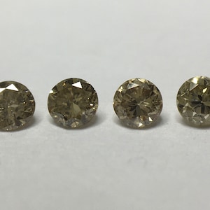 0.17 Ct 4 x Fancy Light Brown VS - i1 Round Brilliant Melee Diamonds