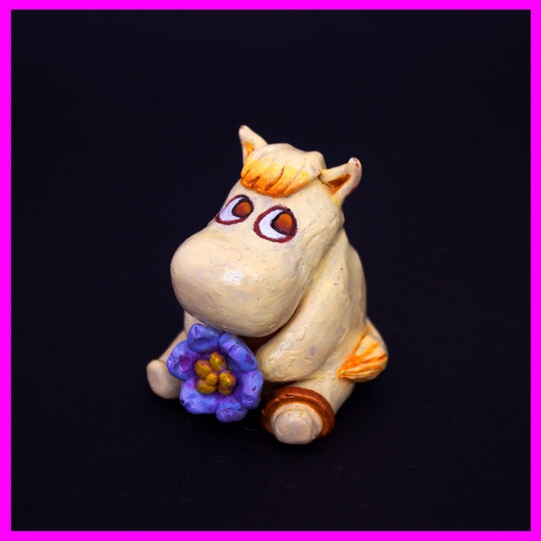 Moomin figure, snorkmaiden