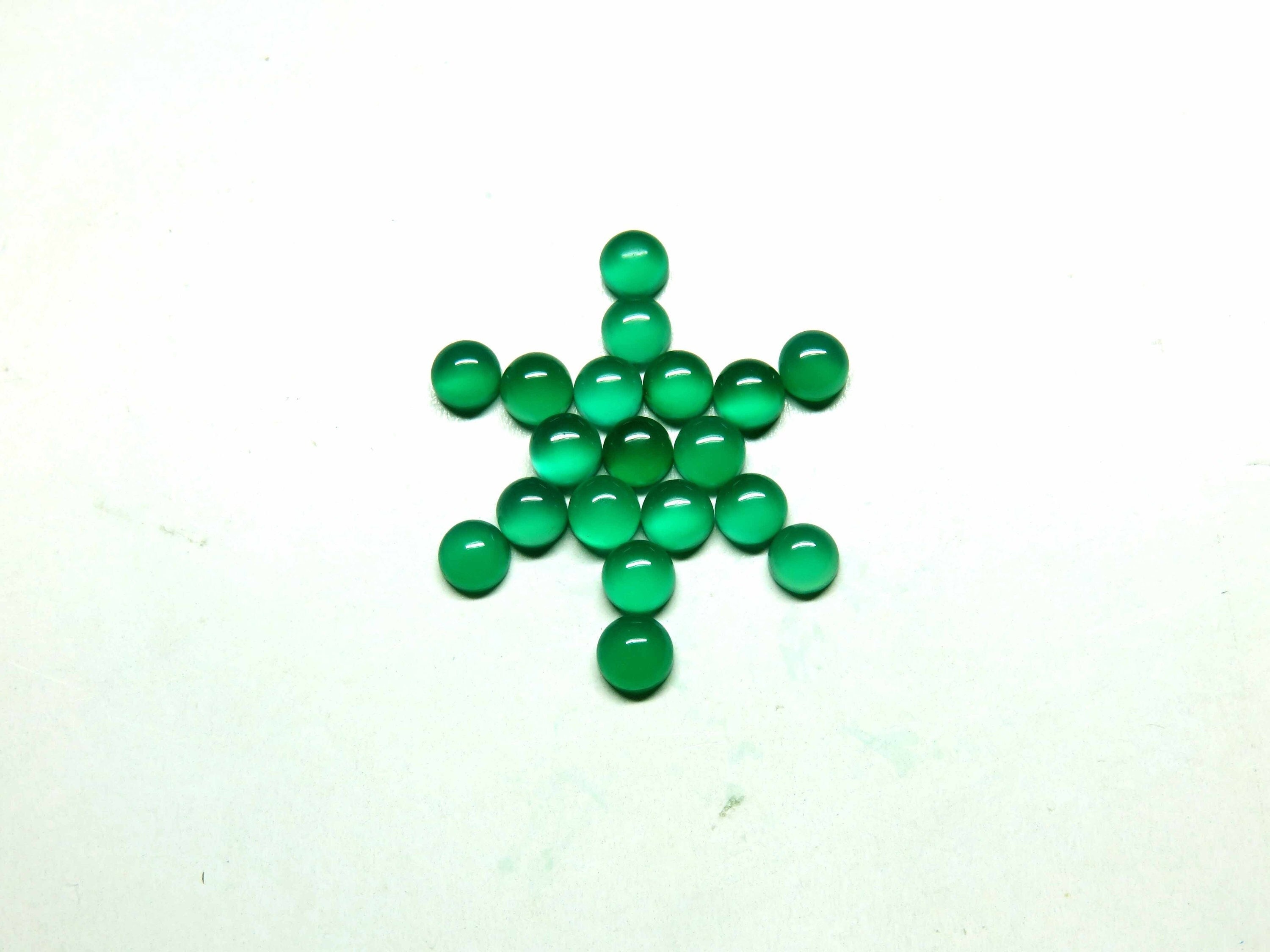 13 MM ROUND CUT NATURAL GREEN ONYX  ALL NATURAL AAA CAB 