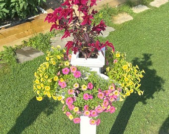 5-Way Vinyl Planter, for 4 inch PVC post New England Style Herb & Flower Garden Decor