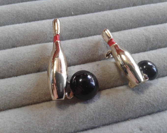 Gerrys Pair of Bowling Pin and Ball Brooches, Signed