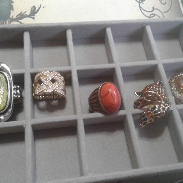 Vintage Adjustable Stretch Fashion Rings, Your Choice, Includes Fox and Rhinestone Styles