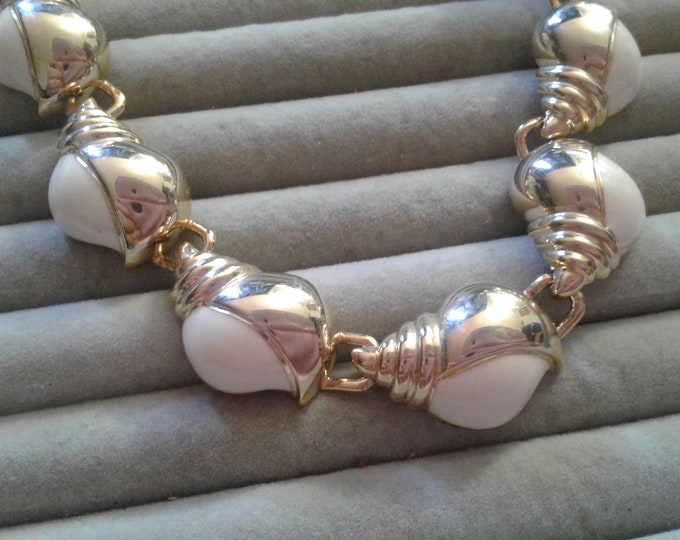 Goldtone and Cream Enamel Big Eighties Choker of Flat Shell Shaped Links