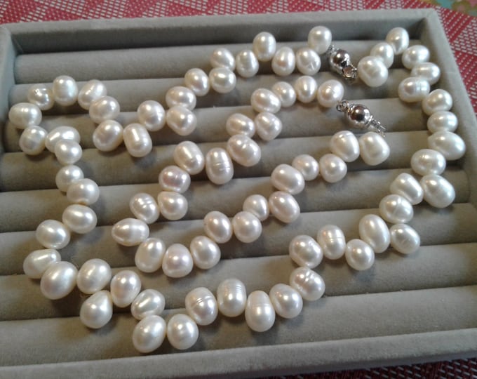 Demi Parure of White Freshwater Ring Pearls, Choker and Bracelet
