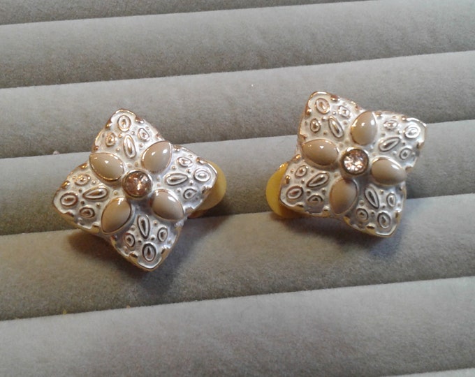 Joan Rivers Goldtone Square Quatrefoil Design Earrings with Champagne Rhinestone and Faux Stone, Signed, Clip On