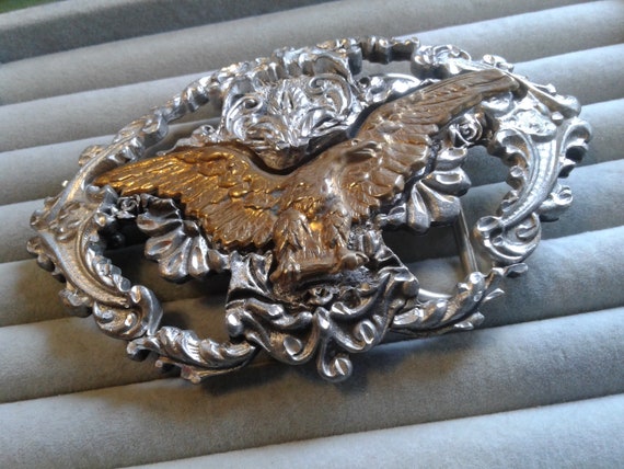 EJC 1998 Brass Eagle on Diamond Cut Foliate Motif… - image 2