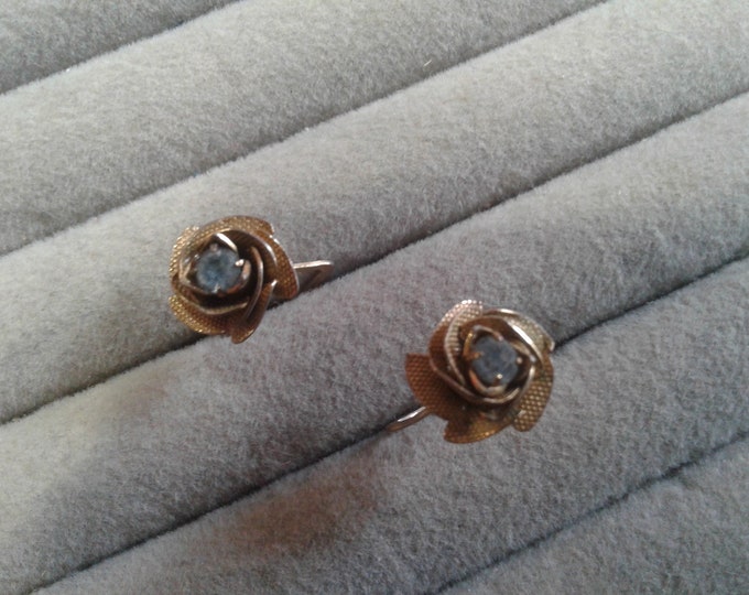 Small Rose Shaped Goldtone and Pale Blue Rhinestone Screwback Earrings