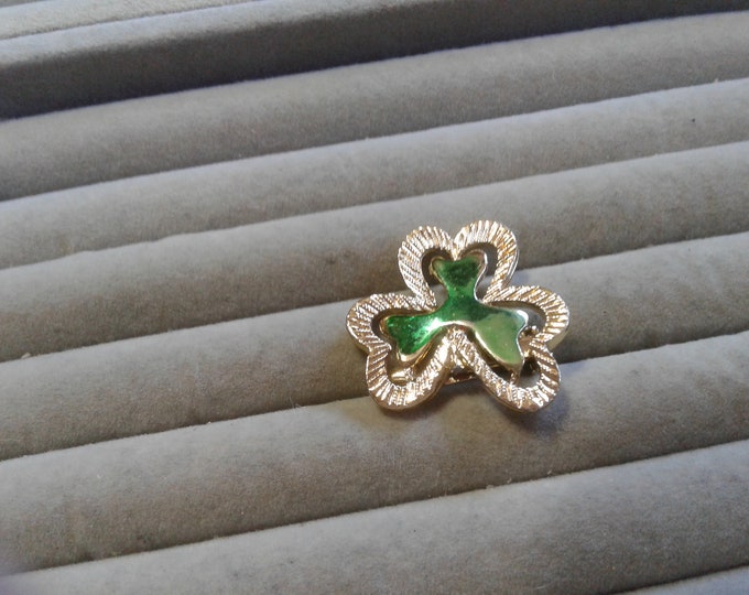 Small Green and Goldtone Shamrock Pin