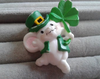 Hallmark 1981 St. Patrick's Day Mouse in Irish Dress Holding a Shamrock, Signed and Dated