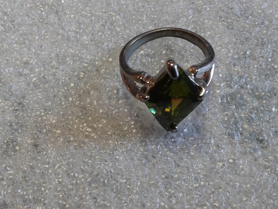 Vintage Zirconia Olive Ring main image 1