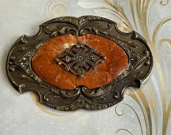 Late Victorian or Edwardian white metal Jasper and paste C clasp brooch