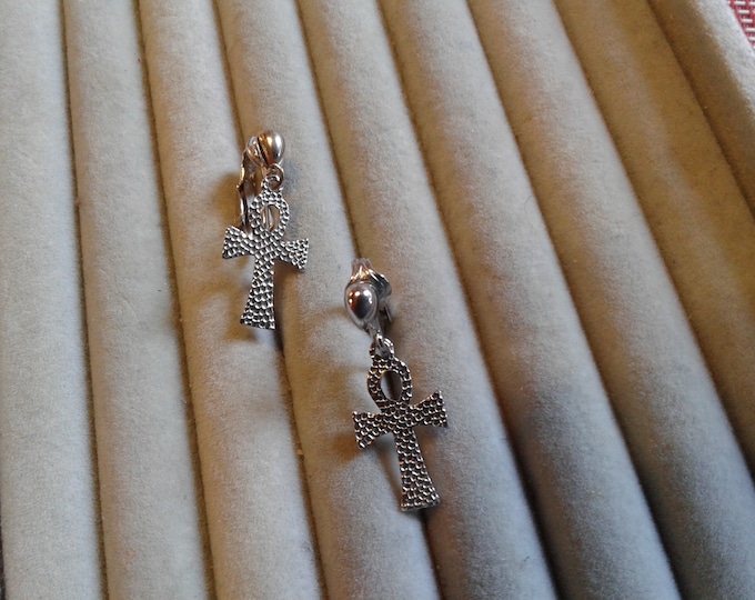 Dangling Ankh Silvertone Clip On Earrings