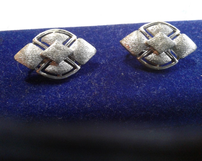 Coro Diamond Shaped Brushed Silvertone Geometric Detail Clip On Earrings, Signed
